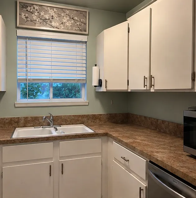 2 bed, 1.5 bath, 992 sqft, $1,900 — Photo 4