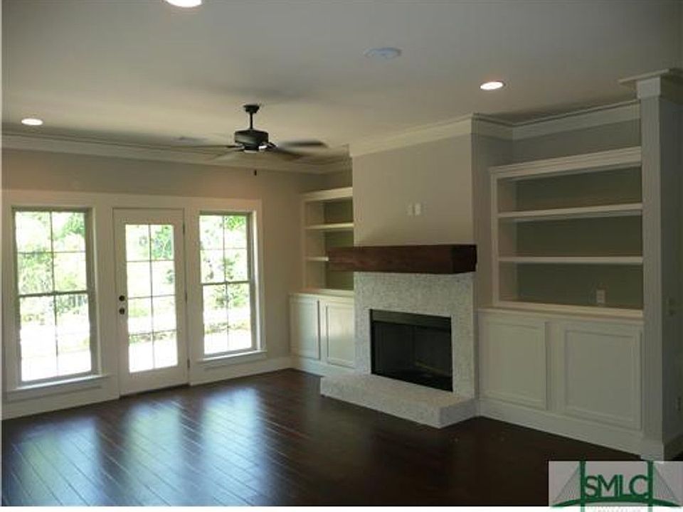 2nd image of 130 Ridgewood Park Ct