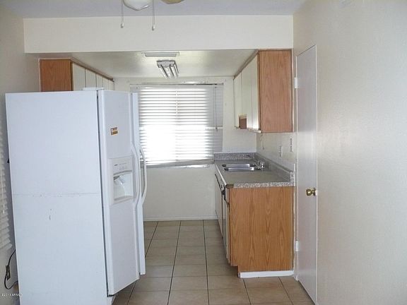 4th image of 8212 N 34TH Drive