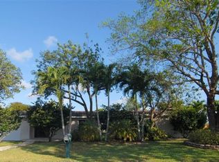 10301 SW 122nd St, Miami, FL 33176