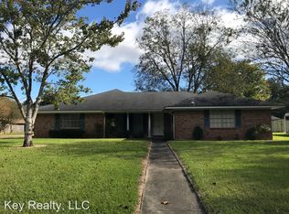607 Sweetbriar Dr, Alexandria, LA 71303