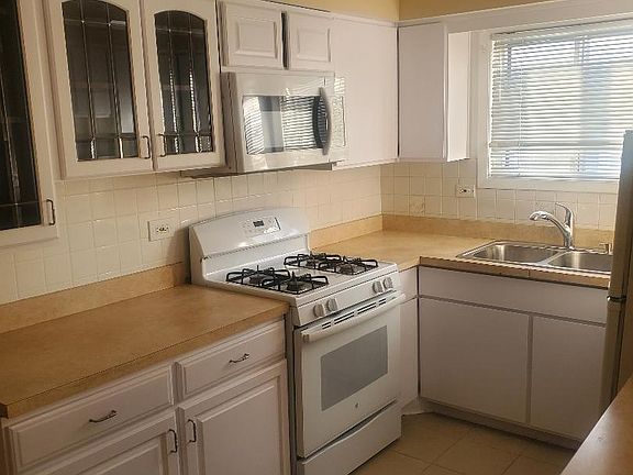 5th image of 1107 Washington Blvd APT 1W