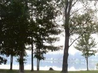6179 Twin Lakes Dr, Smiths Creek, MI 48074