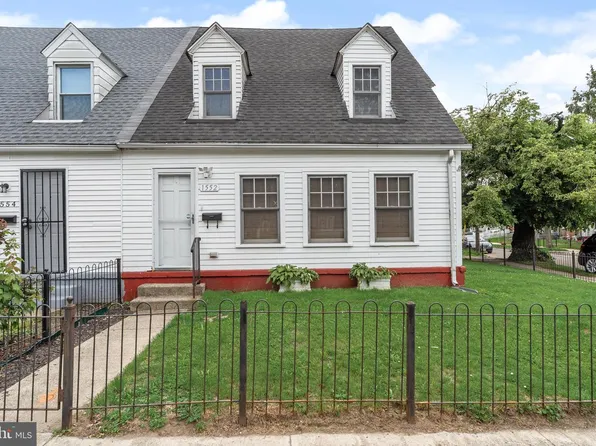 1552 Collings Rd, Camden, NJ 08104