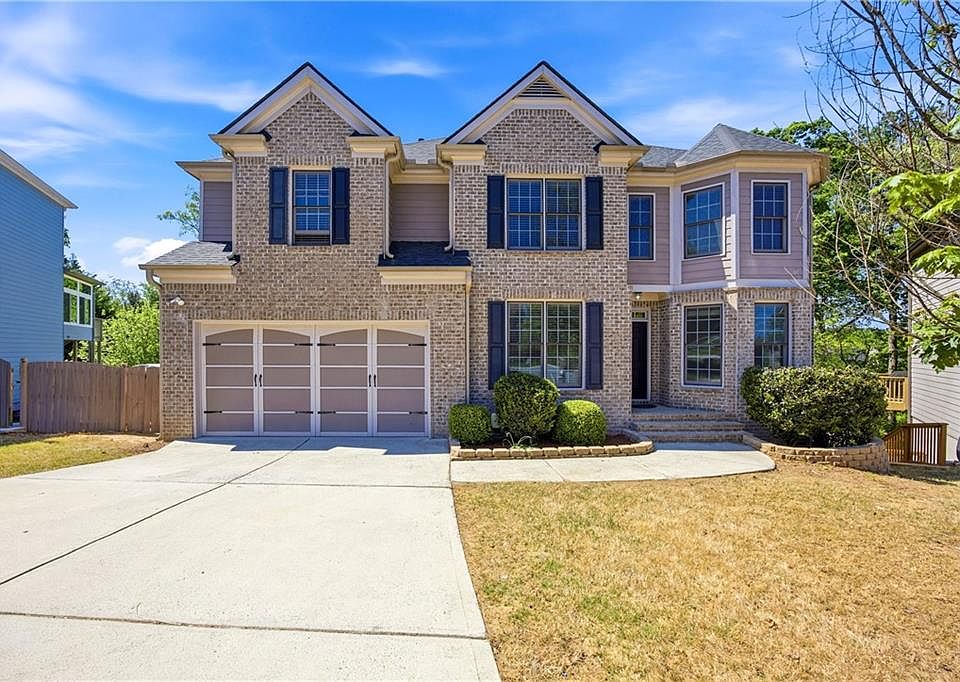 1st image of 455 Park Place Ct