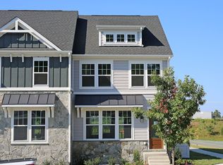 4004 Varick St, Charlottesville, VA 22901