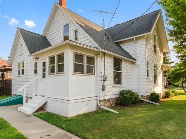 401 Vine St, Clyde, OH 43410