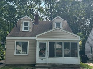 24330 Cloverlawn Ave, Oak Park, MI