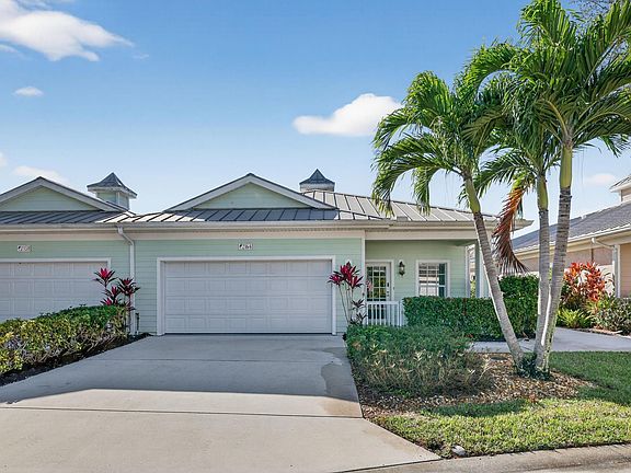 3rd image of 2164 NW Tilia Trail