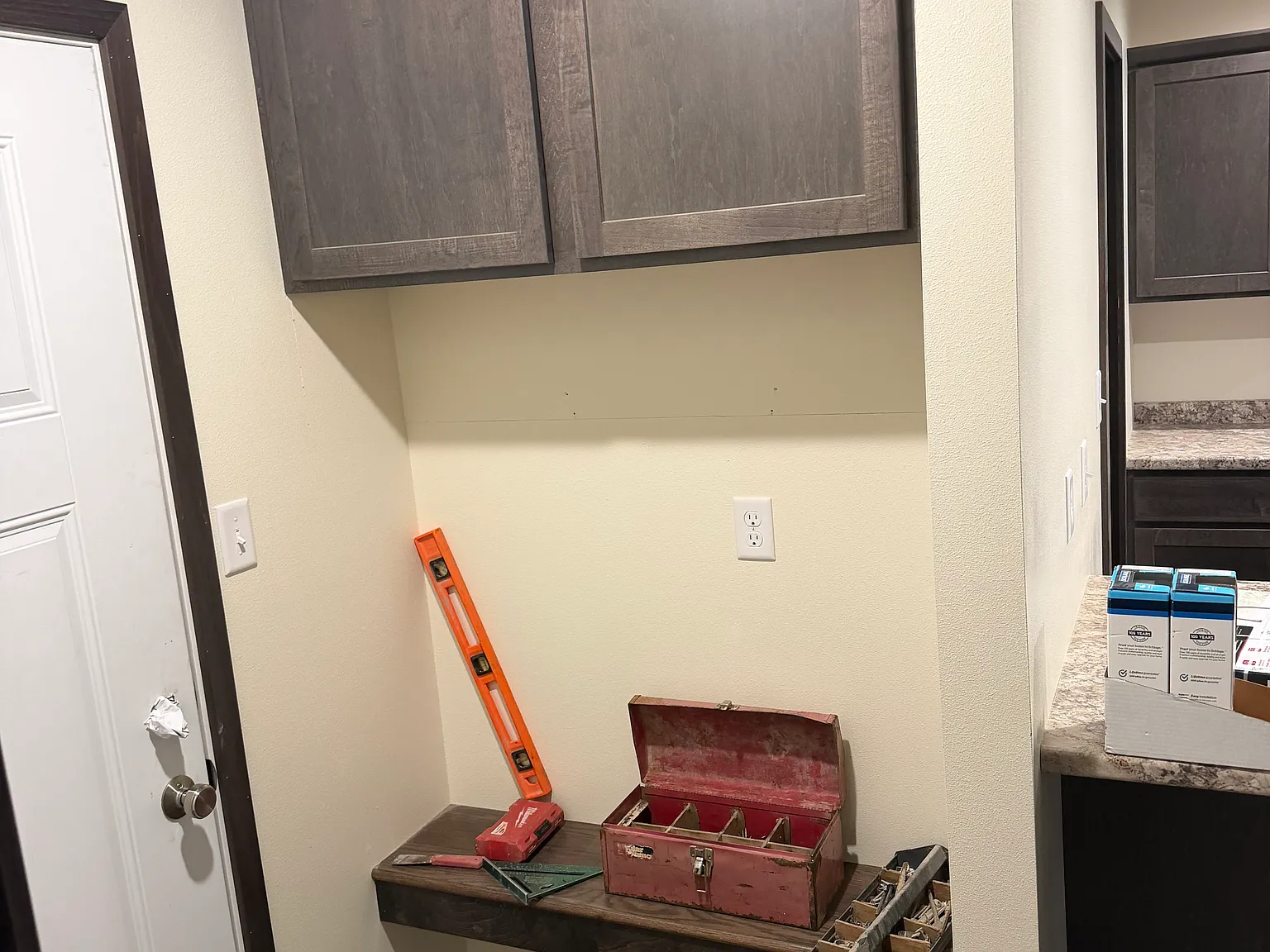 3 bed, 2.5 bath, 1573 sqft, $2,100 — Photo 4