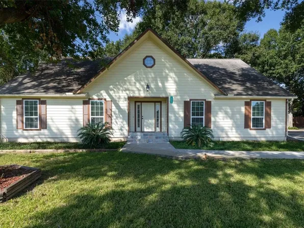 15602 Oleta Ln, Sugar Land, TX 77498