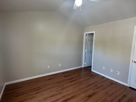 5th image of 200 Talus Way APT 234
