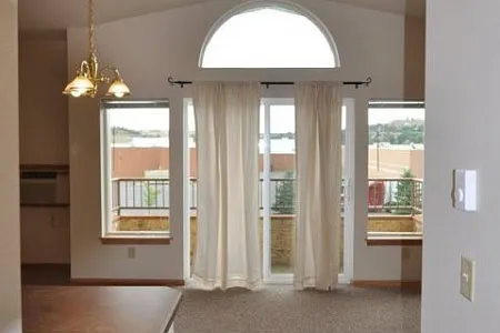 640 Lake Elmo Dr #1 — Photo 6