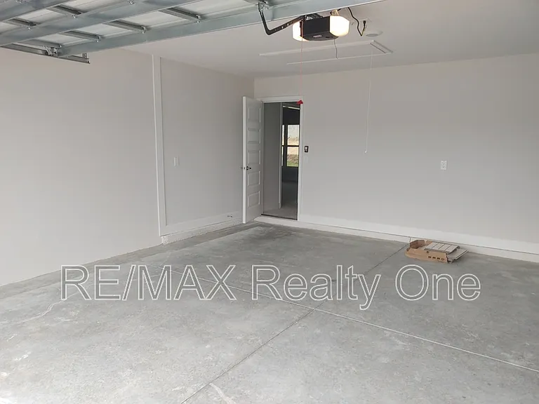 8398 N Jay Dr — Photo 18