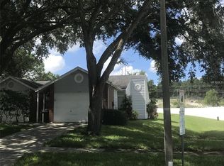 3099 Grovewood Blvd APT B, Palm Harbor, FL 34683