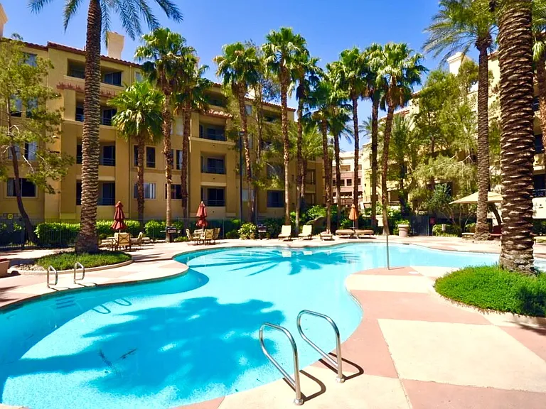 220 W Flamingo Rd #121 — Photo 1