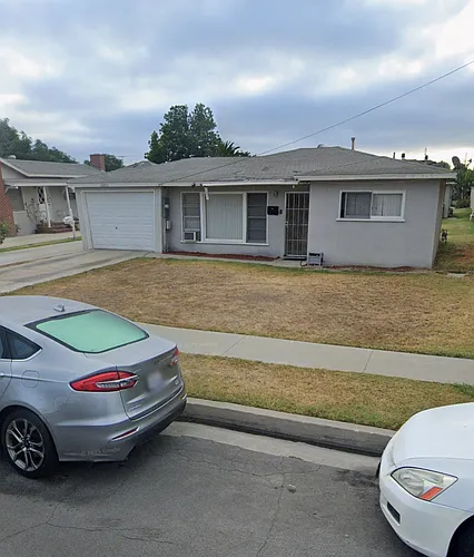 16656 California Ave Photo 1