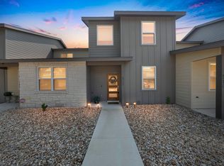 512 Palmer Dr, Lago Vista, TX 78645