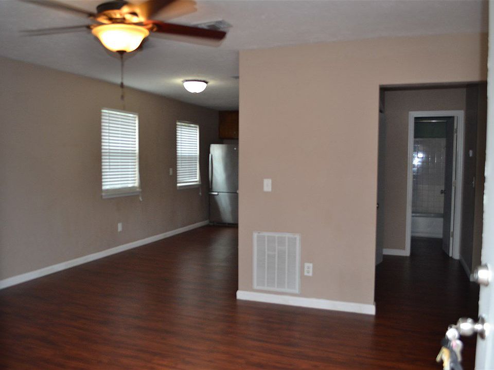 1st image of 285 Dixie Dr #B3