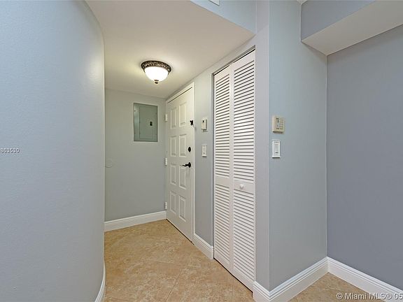 4th image of 7200 NW 179th St APT 204