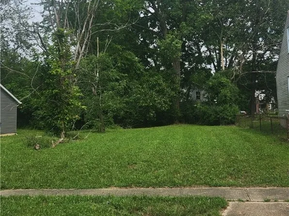 Canton Ave, Lorain, OH 44055