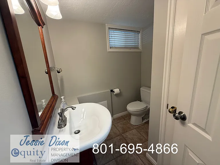 846 S Main St #1 — Photo 7