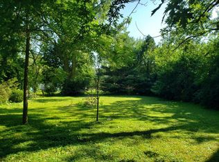 6544 Tennessee Ave, Willowbrook, IL 60527