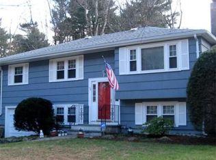 52 Alton St, Walpole, MA 02081