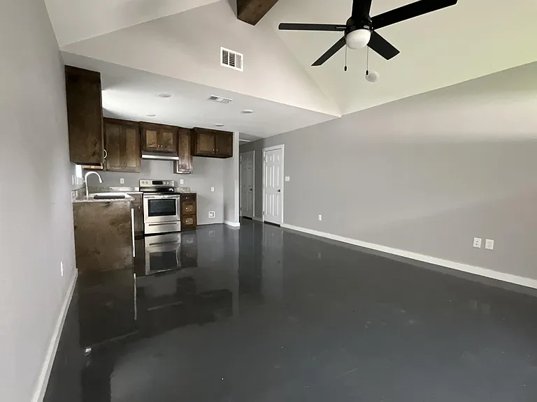 113 Isabella St — Photo 14
