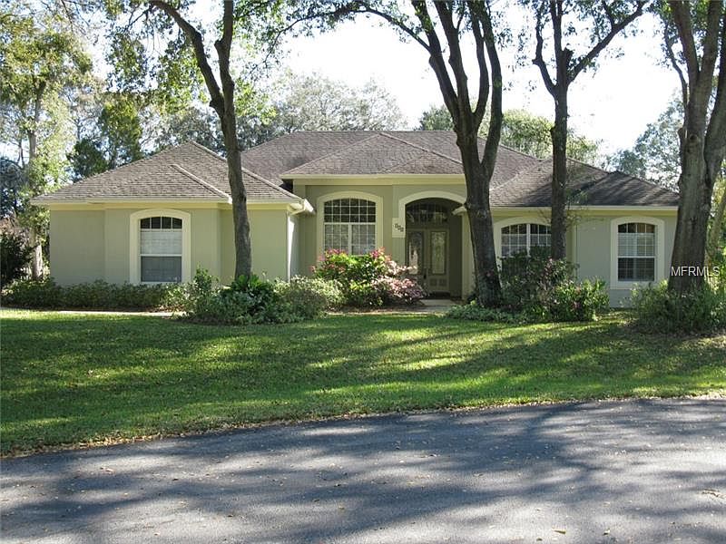 1st image of 170 Hidden Oaks Ln