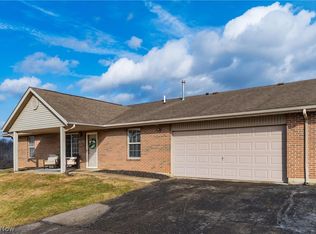 2660 Orchard Park, Zanesville, OH 43701
