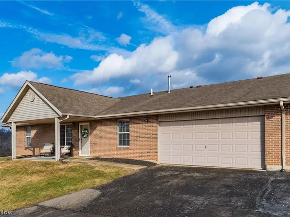 2660 Orchard Park, Zanesville, OH 43701