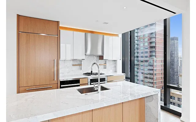 Rented by Douglas Elliman | media 31