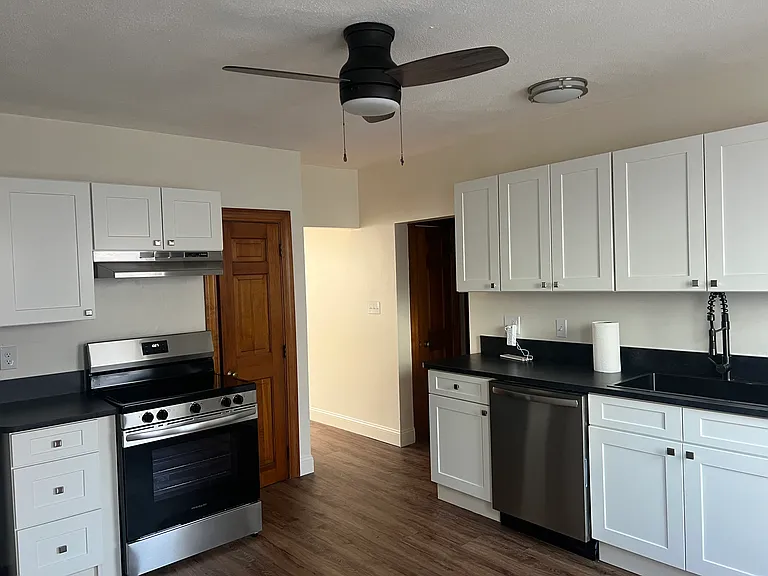 21-27 Sudbury St #25 — Photo 5