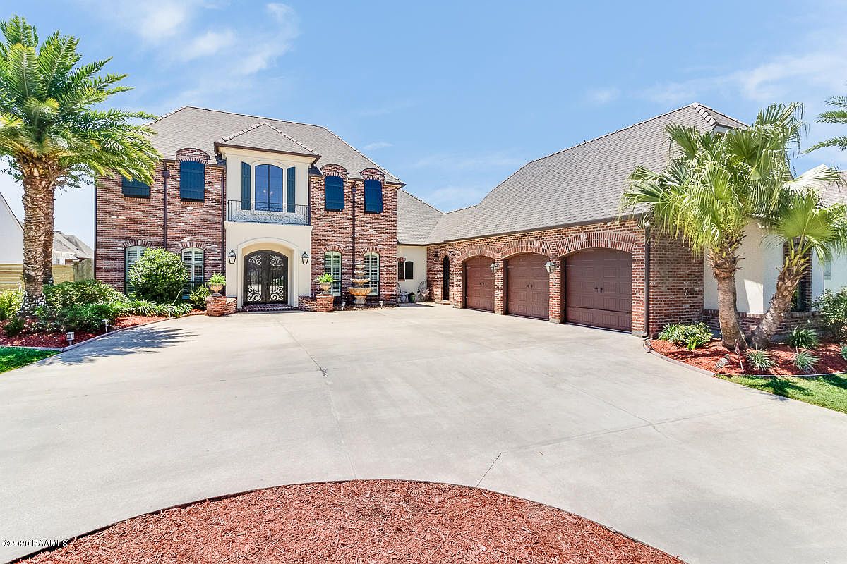 1002 Le Triomphe Pkwy, Broussard, LA 70518 Zillow