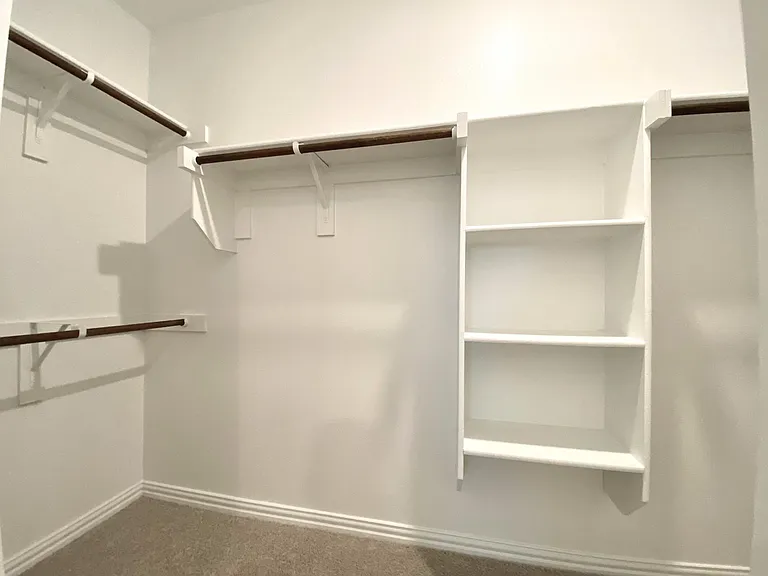 1201 Sassafras Dr — Photo 20