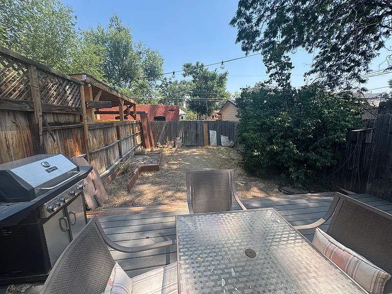 342 N Cherokee St — Photo 16