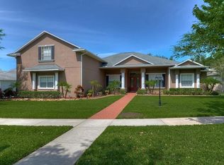 613 Citrus Wood Ln, Valrico, FL 33594
