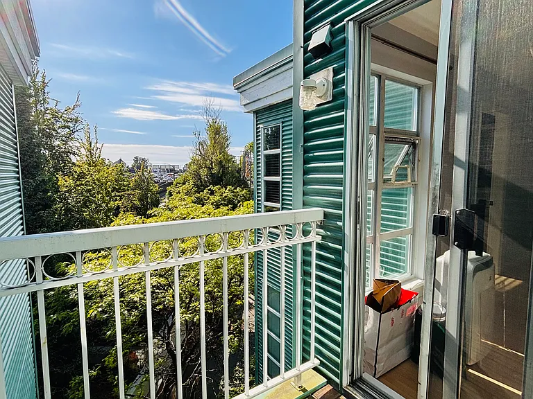 8989 Hudson St #409 — Photo 13