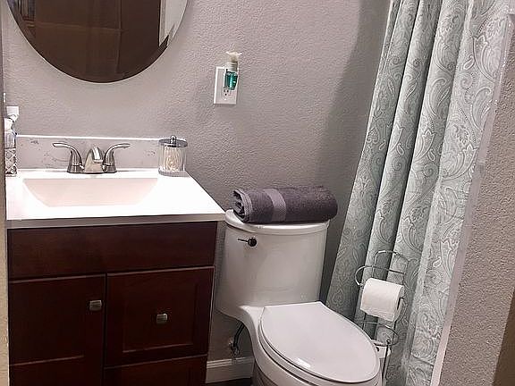 4th image of 9098 Salmon Falls Dr
