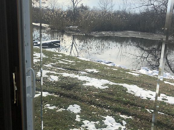 4th image of 34430 W Jefferson Ave