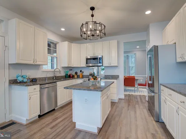 108 Haversack Ct NE, Leesburg, VA 20176