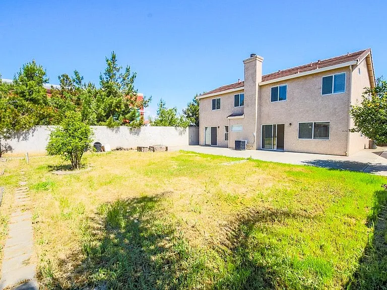 2193 Misquez Ln — Photo 26