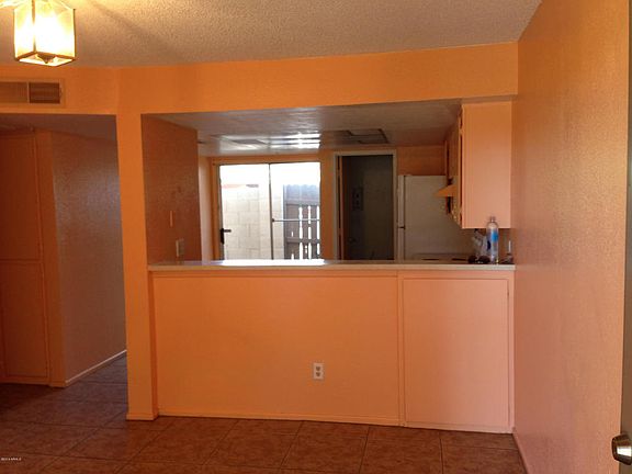 3rd image of 19601 N 7th St Unit 1062