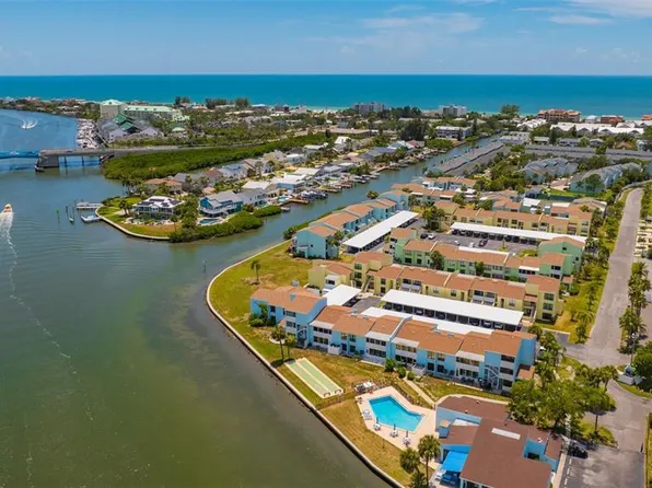 1 Windrush Blvd APT 37, Indian Rocks Beach, FL 33785