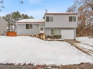 3615 Callihan Ct, Lansing, MI 48910