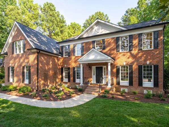 100 Eagle Meadow Ct, Cary, NC 27519