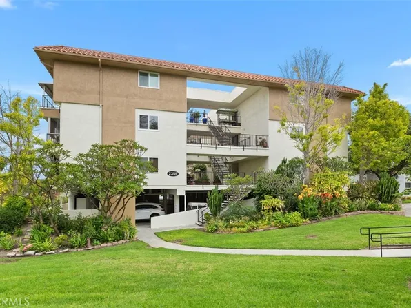2355 Via Mariposa W Unit 3H, Laguna Woods, CA 92637