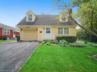 2145 Chestnut Rd, Homewood, IL 60430