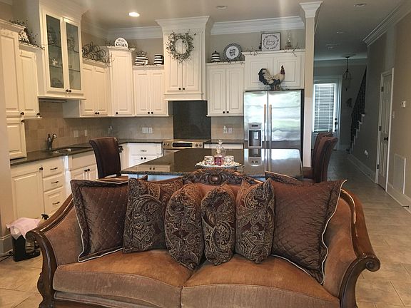 4th image of 12461 Homeport Dr Ste B